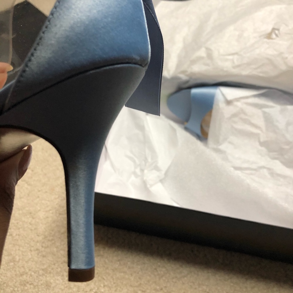 Heels - Picture 8 of 8